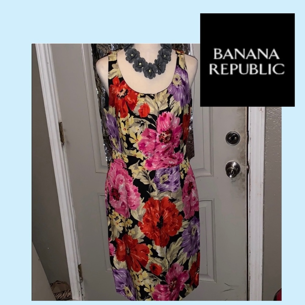 Banana Republic Floral Dress! FIRM!!